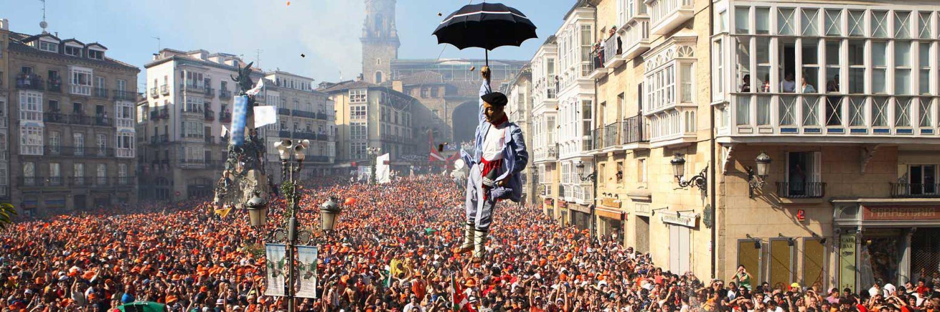 St James’ Day and the Virgen Blanca Festivities